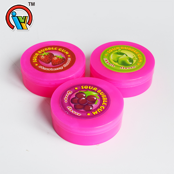 chewing bubble gum with powder candy